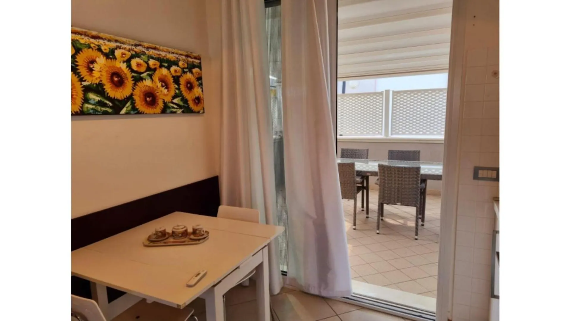 Well Equipped Apartment With Pool - Beahost Bibione Italië
